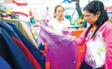 Bí quyết giữ áo mưa tốt bền lâu